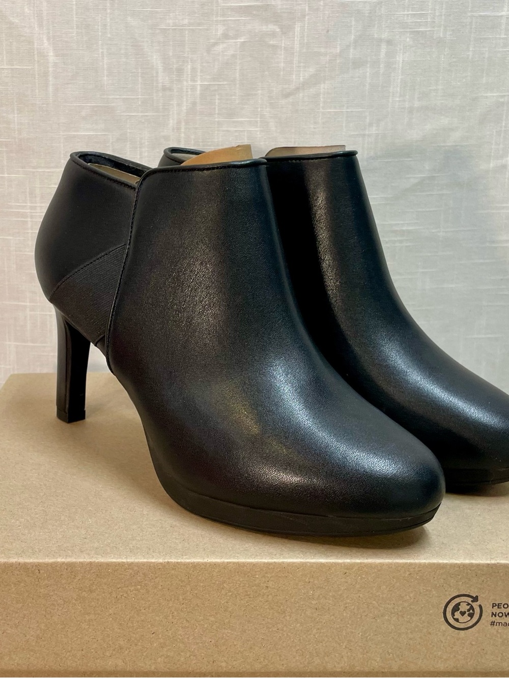 Clarks Women's Ambyr Gem Platform Dress Booties